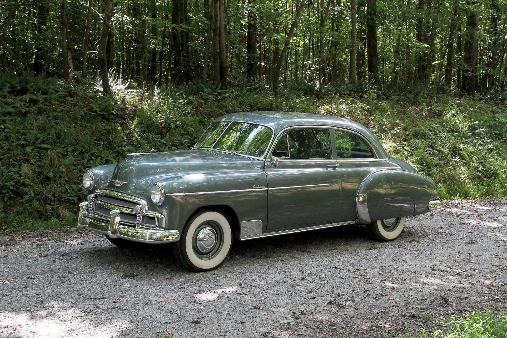 1950-chevrolet-deluxe-coupe-vwmseqfw