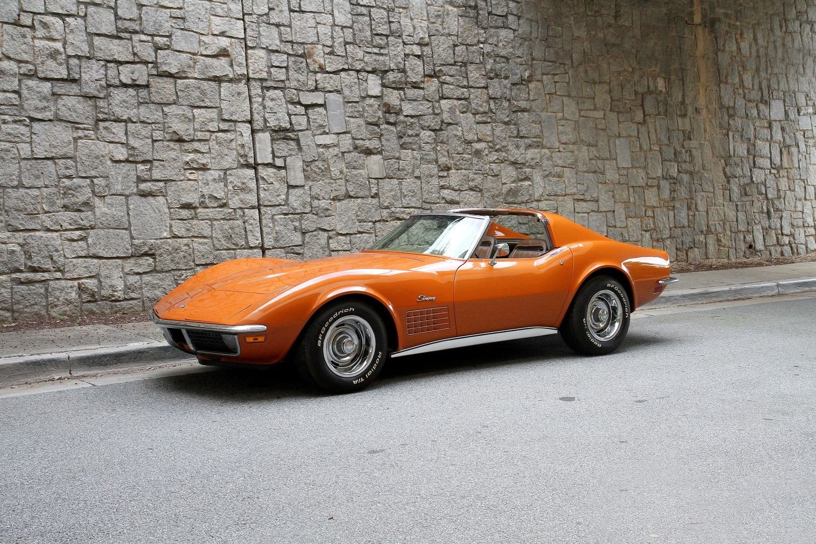 1971-chevrolet-corvette-bp8m9lsv